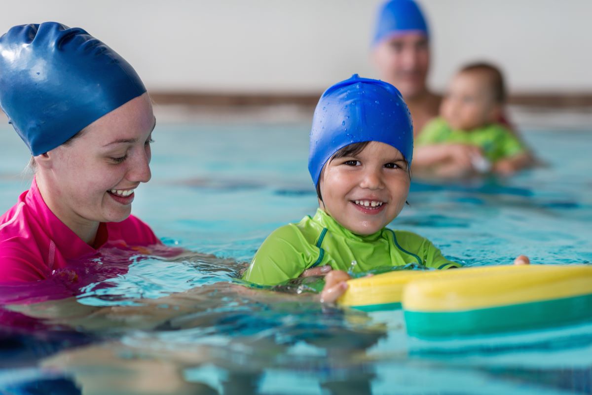 Schwimmen lernen in Pforzheim: Wann ist der richtige Zeitpun